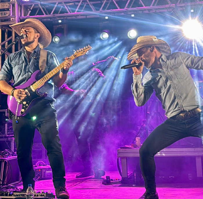 RedFox celebra 25 anos de uma trajetória marcada por amor à música
